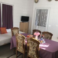 002 dios tanya vendegszoba