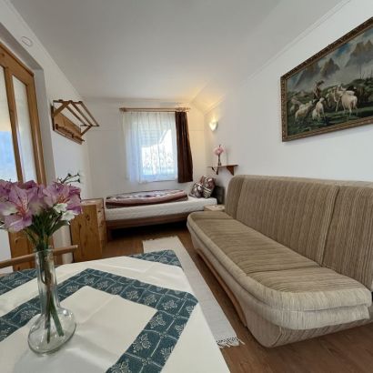 003 krisztina kulcsoshaz